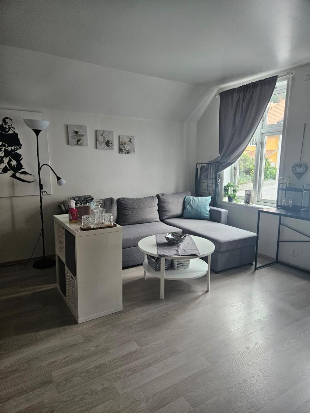 Charming In Sandviken Bergen