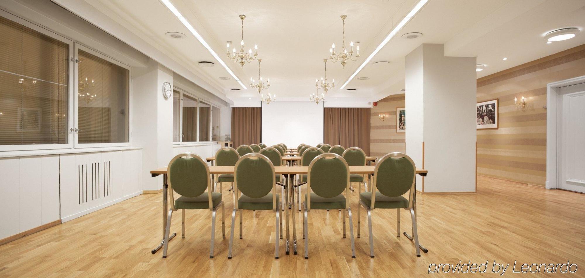 Scandic Neptun Hotel 4*