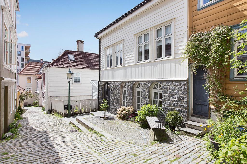 Knosesmauet