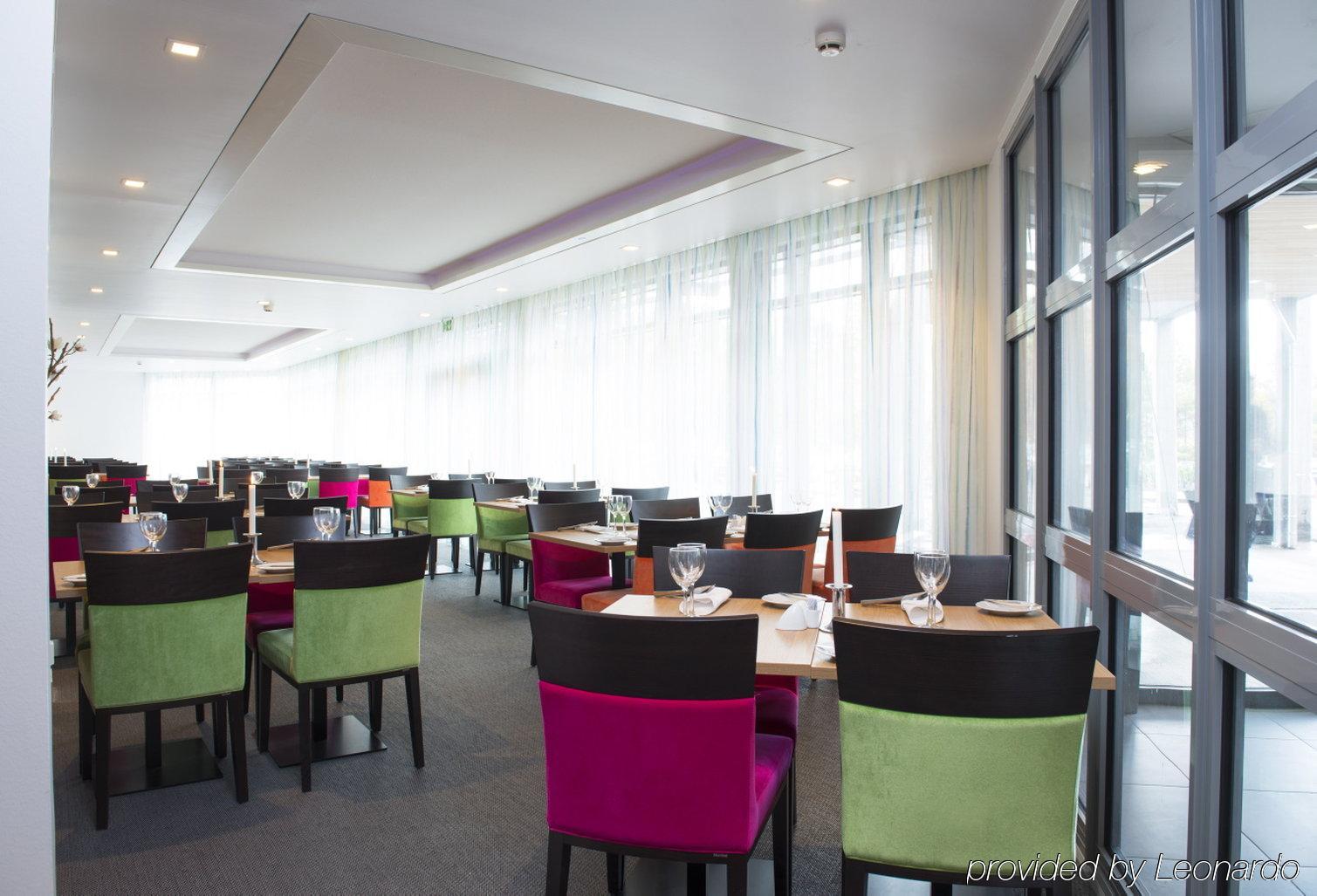Thon Airport 4*