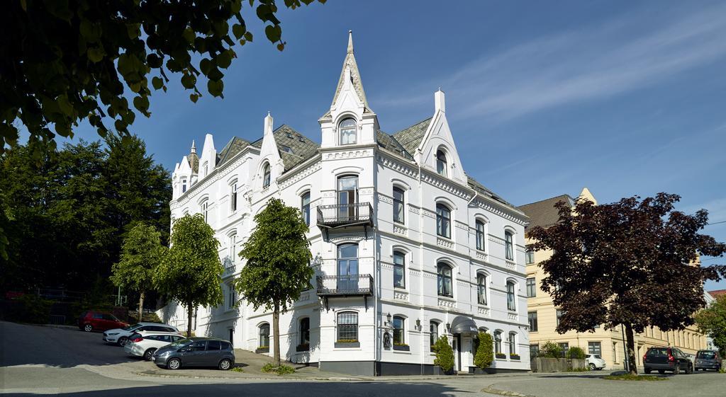 Park Hotel