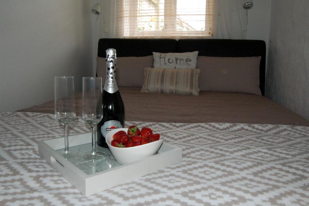 Apartment Sleep Well In