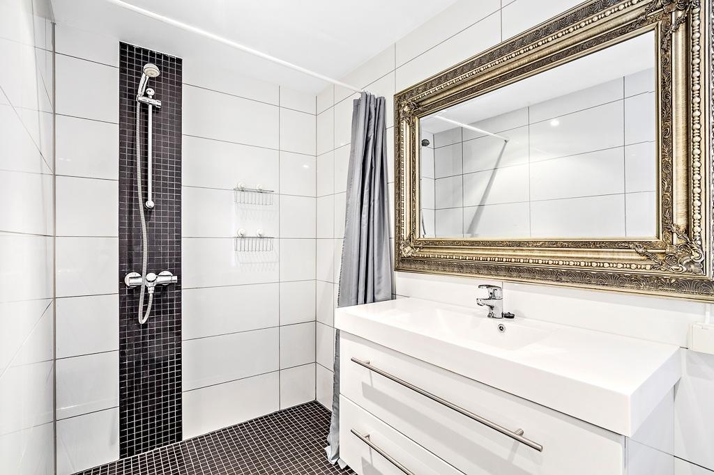 Engen Apartment