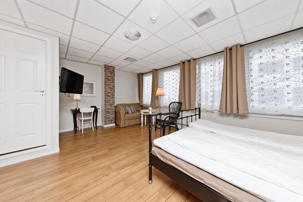 Hotel Stoltzen & 3*