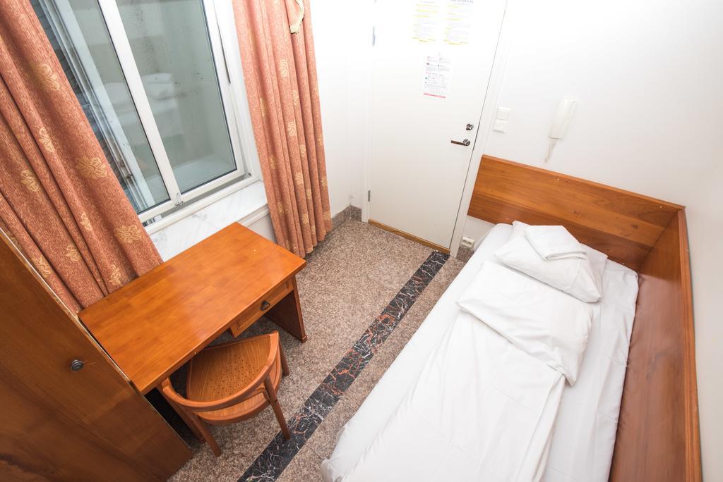 City Hotel 4*