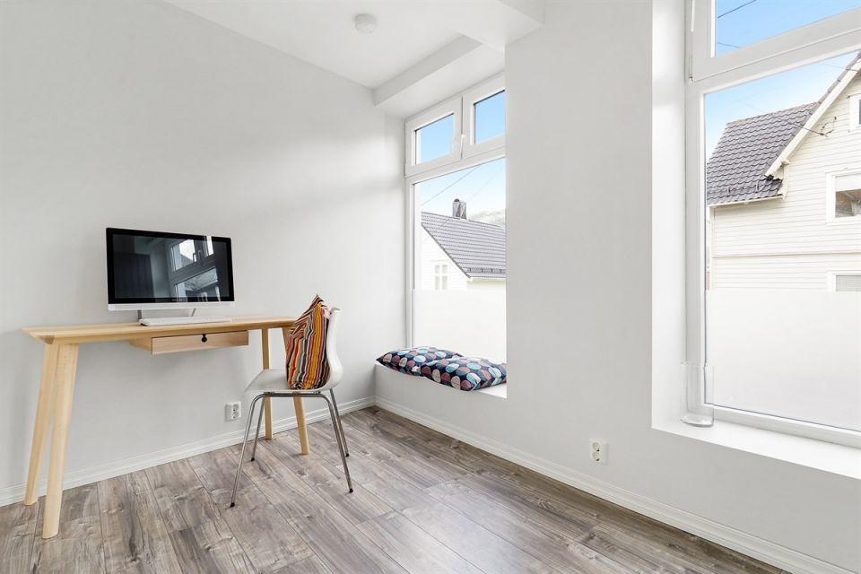 Apartment Rogagaten 15 *