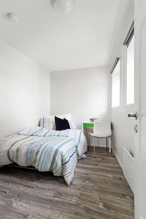 Apartment Rogagaten 15 *