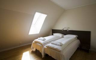 Travel Hotel