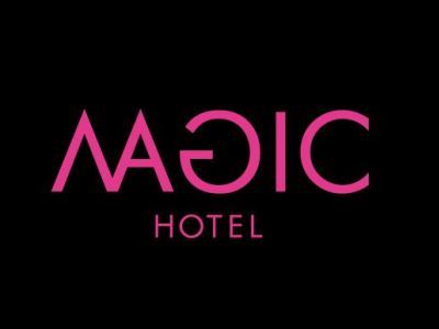 Magic & Kloverhuset 4*