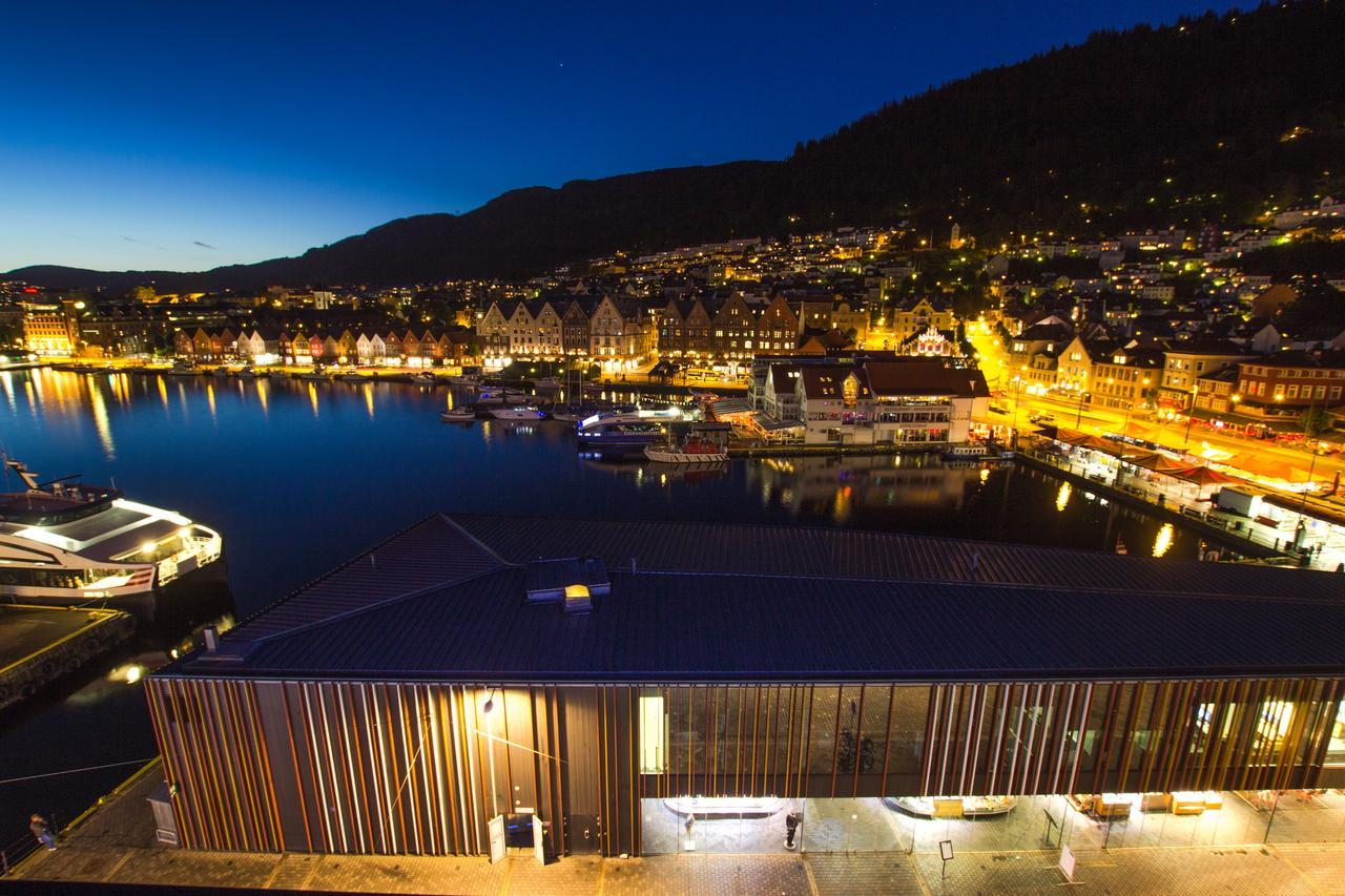 Magic & Kloverhuset 4*