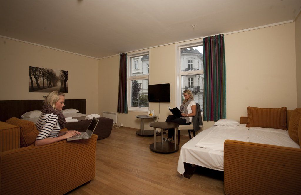 Hotel Travel