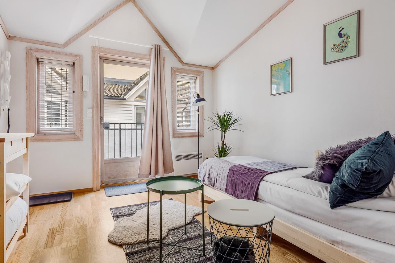 Sg Apartment *