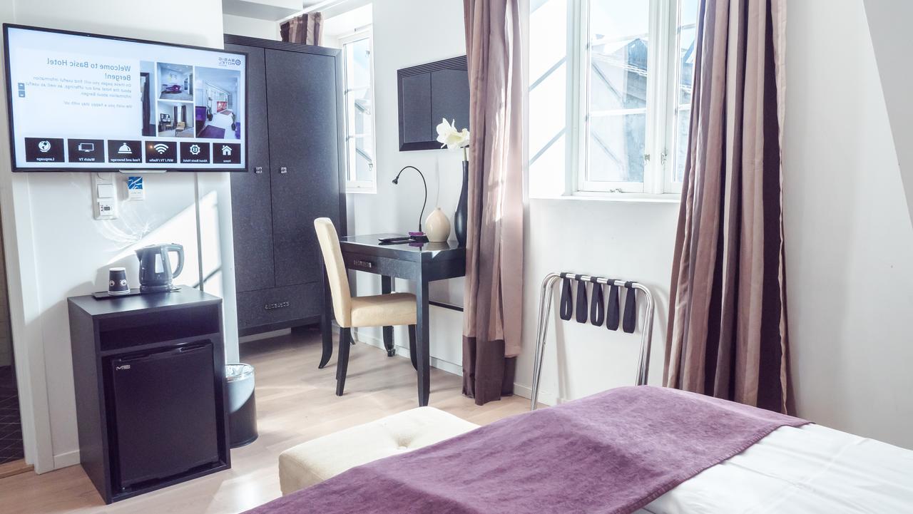 Hotel Basic
