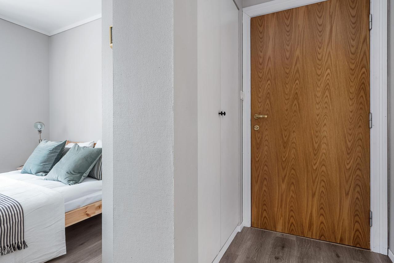 Sg Apartment *