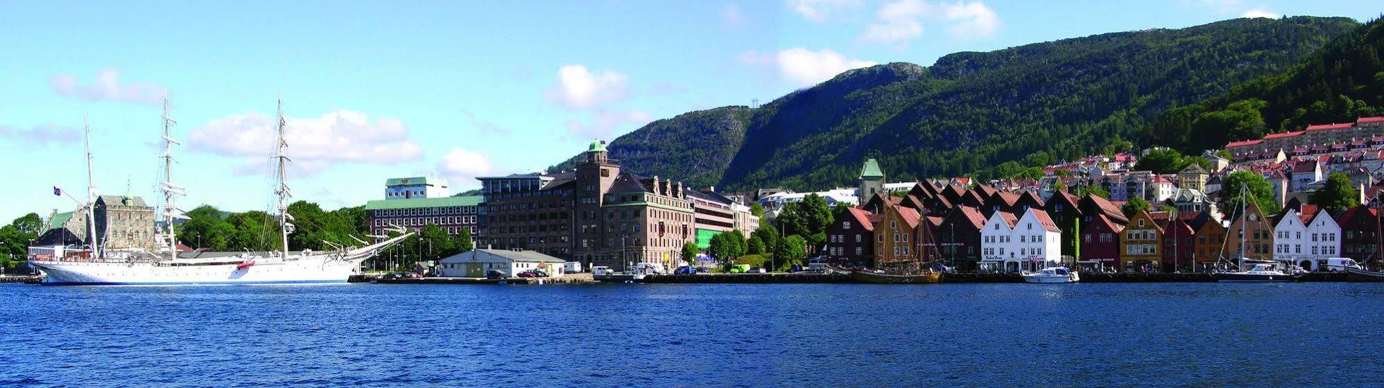 Havnekontoret Hotel 4*