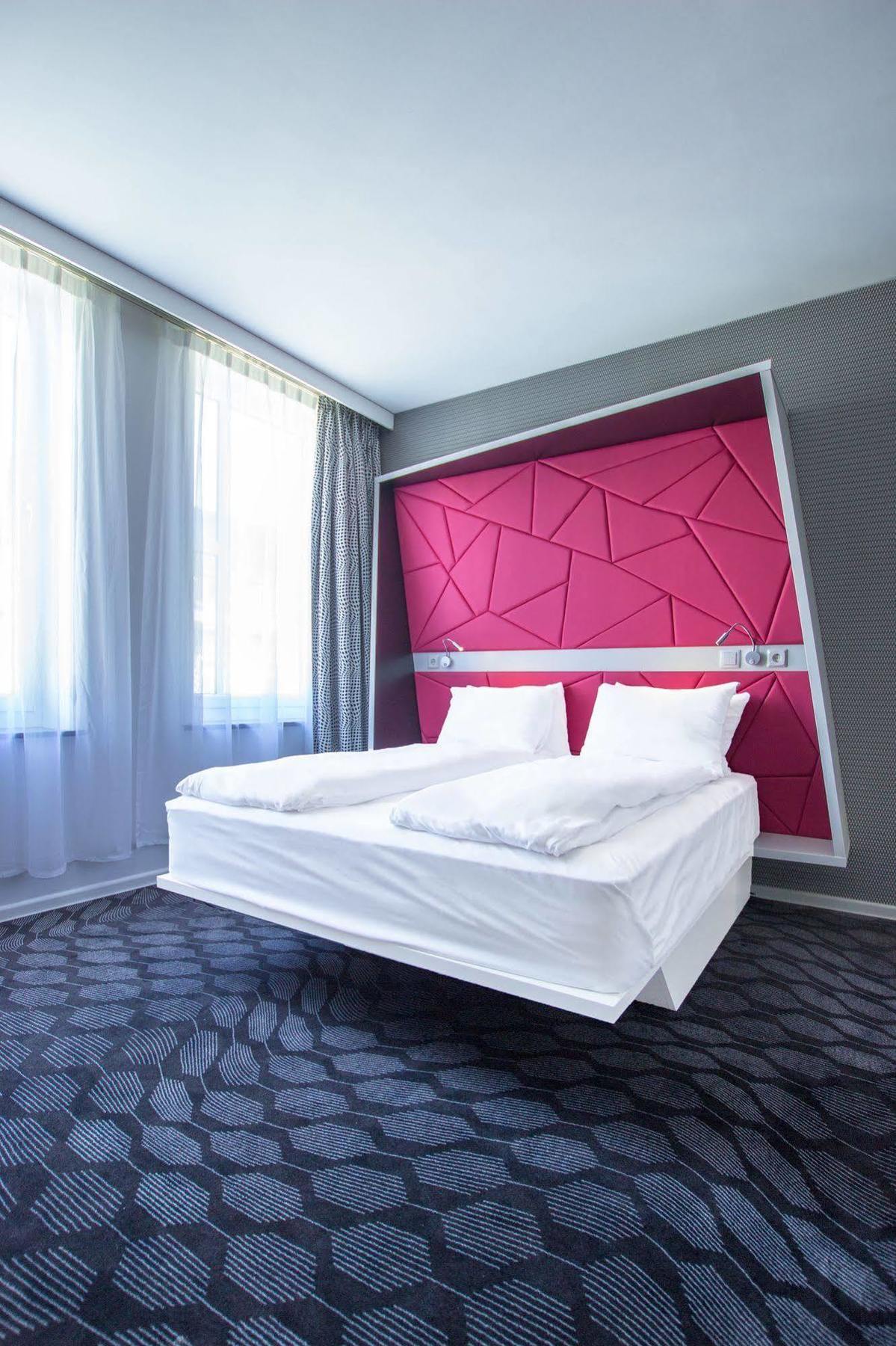 Hotel Magic Xhibition
