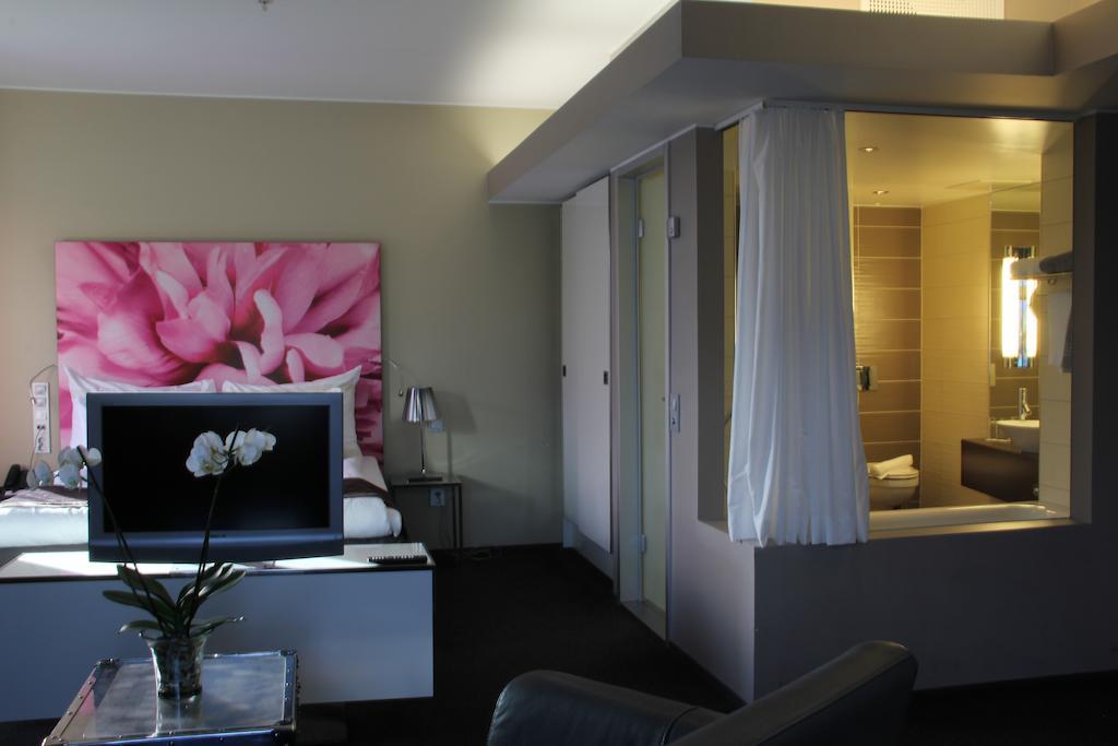 Clarion Airport Hotel