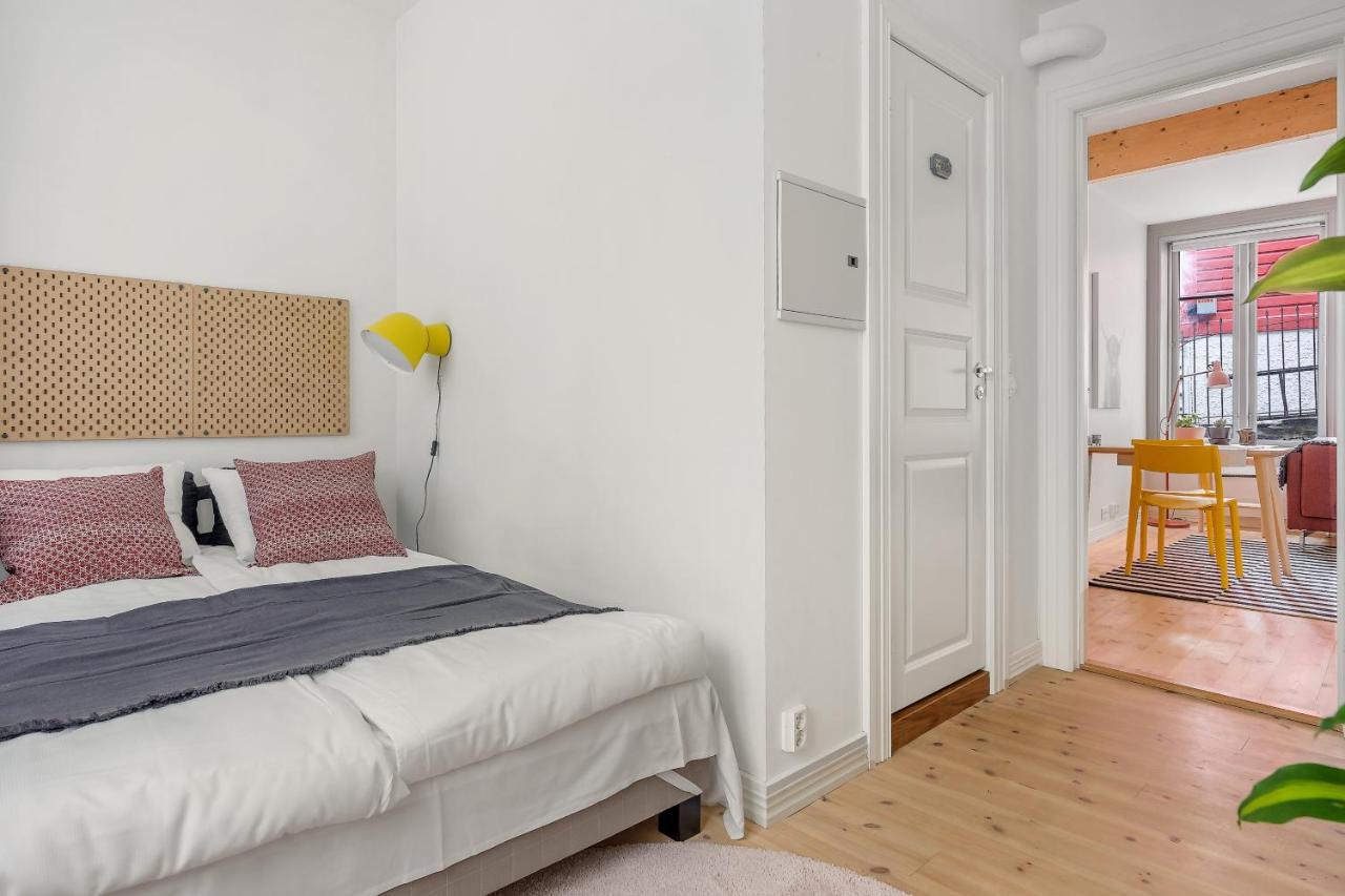 Lo Apartment *