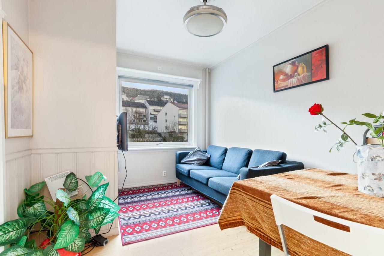 Touristic Choice Near Center Apartment