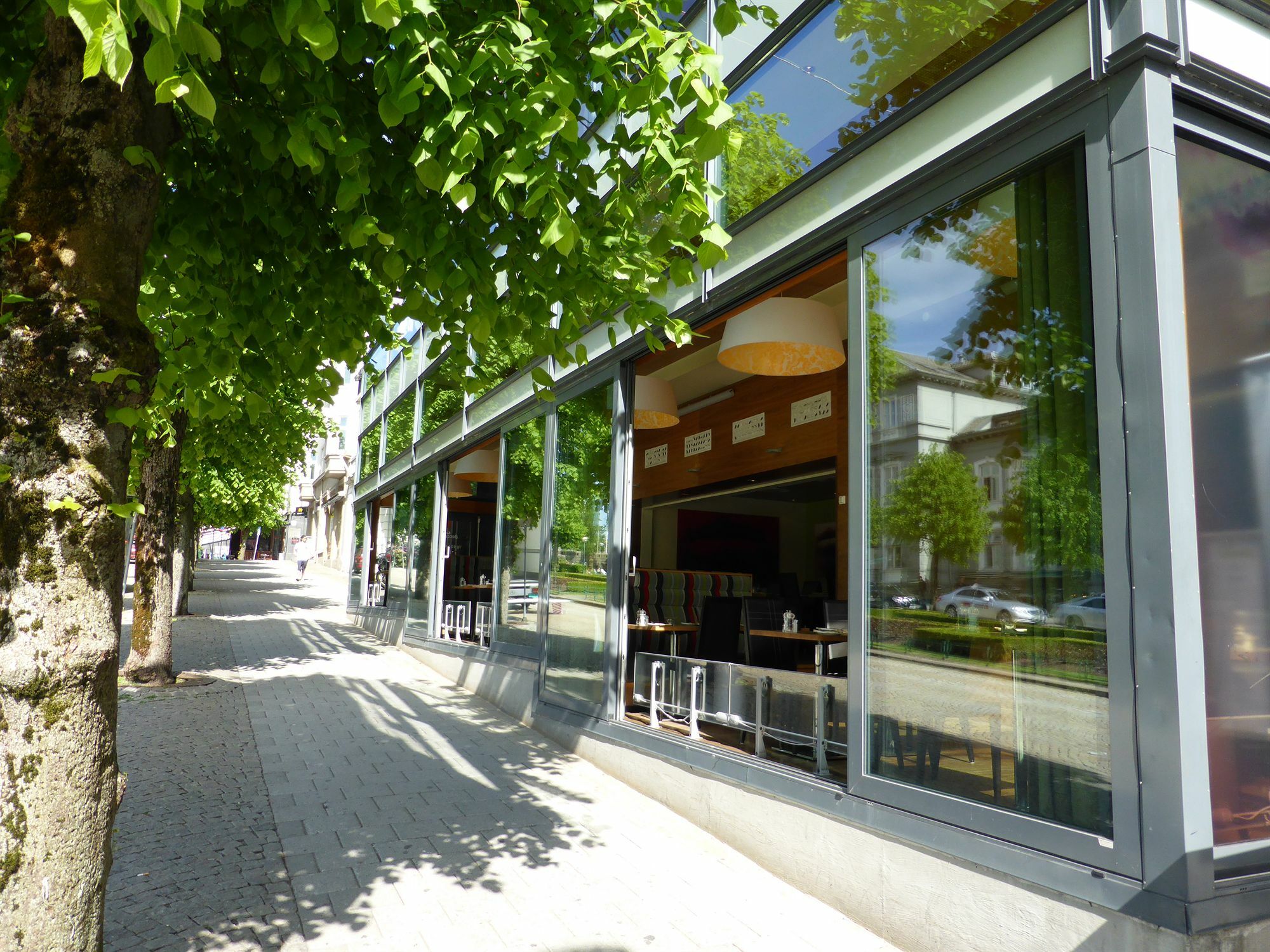 Ole Bull, Western Signature Collection Aparthotel