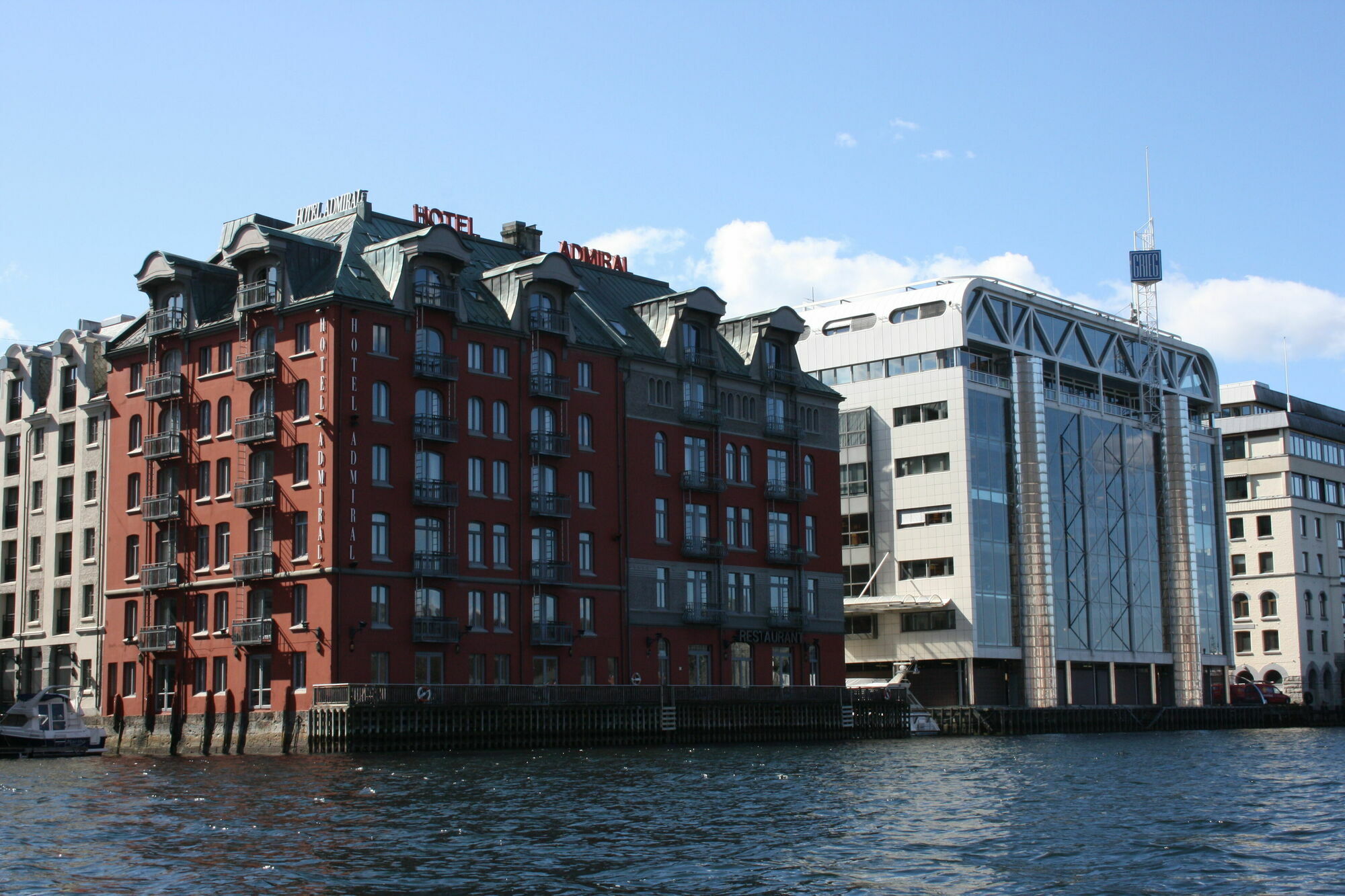 Clarion Admiral Hotel