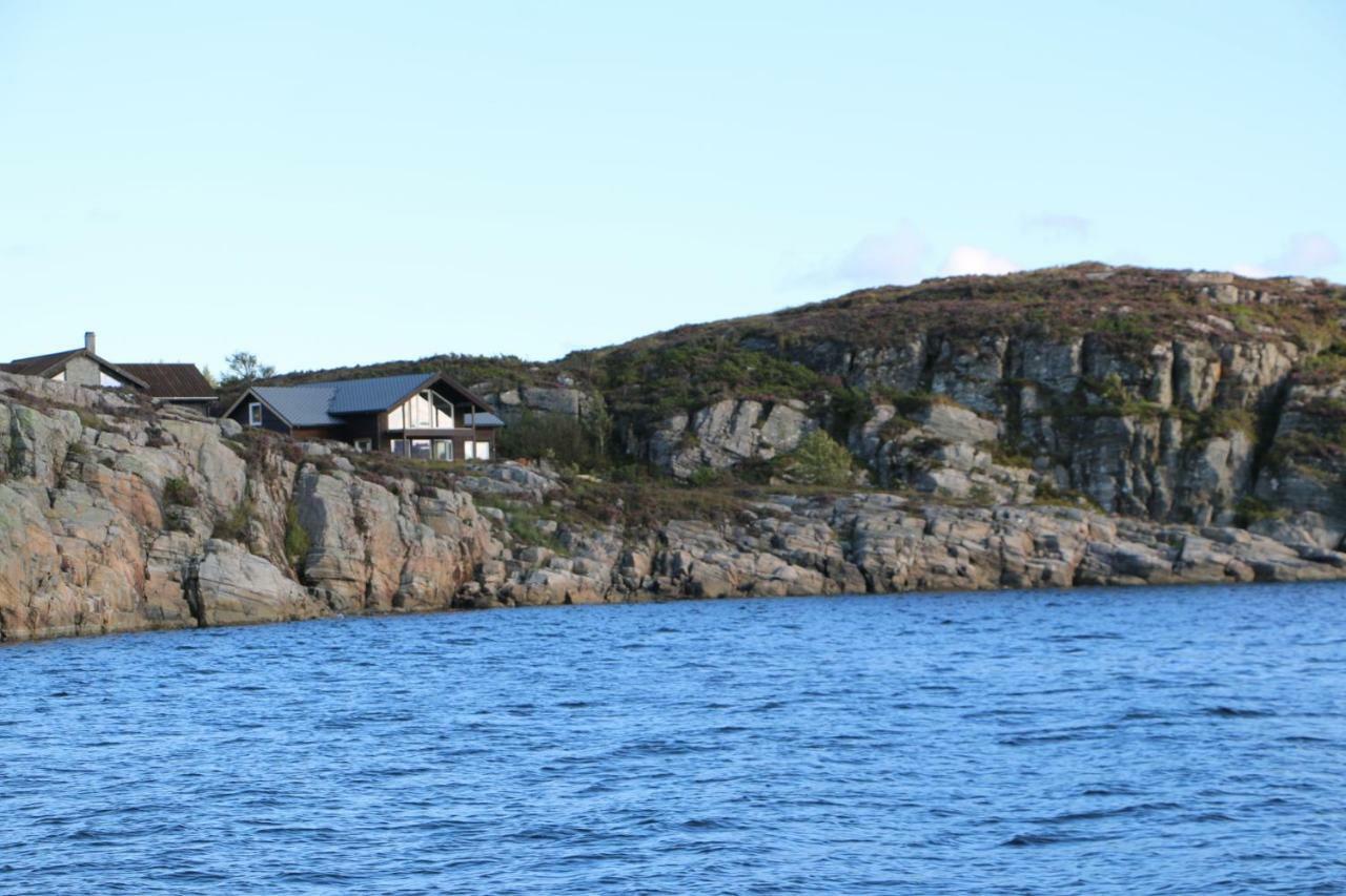 Holiday home Austefjordstunet 12 *