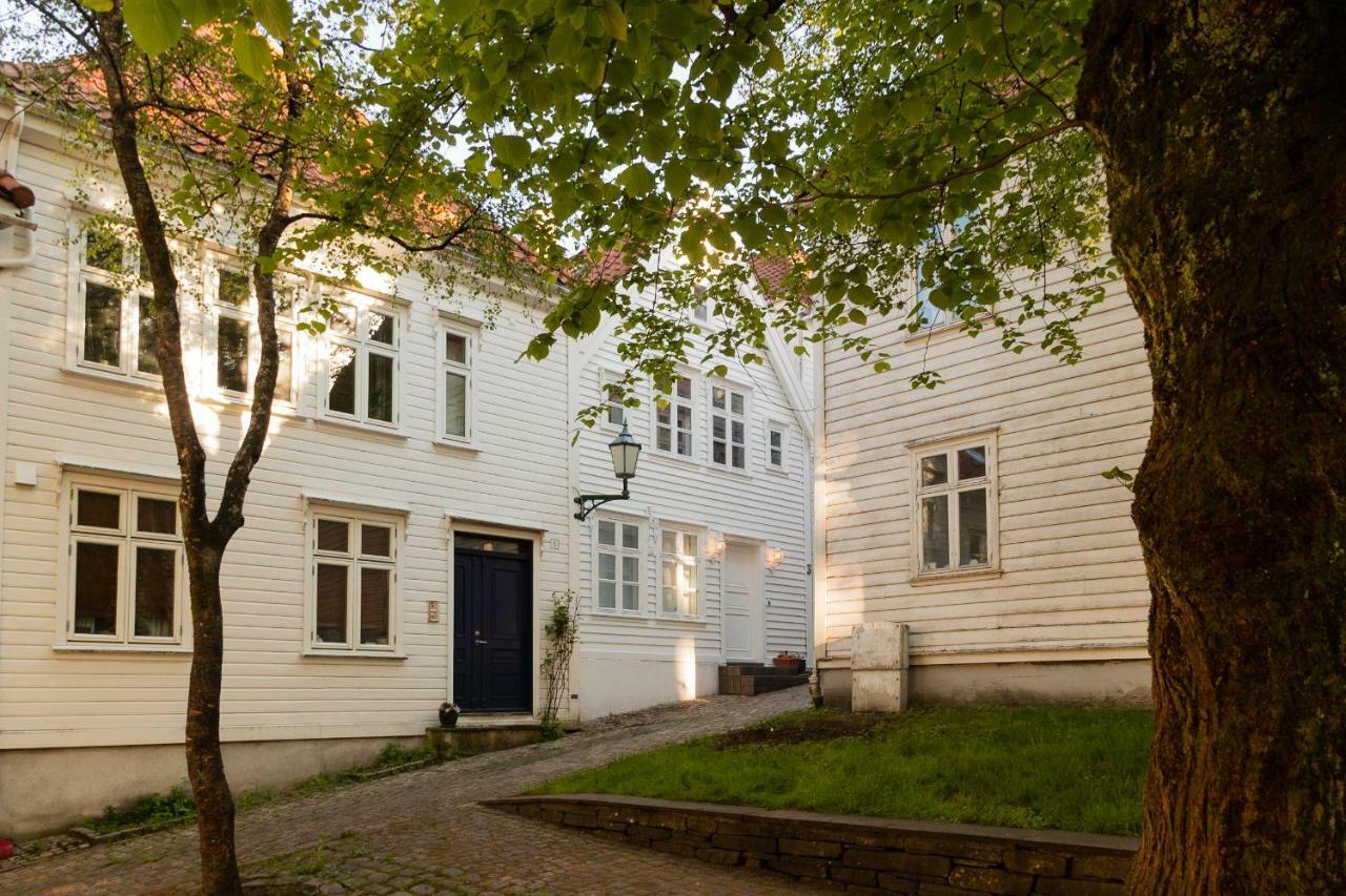 Claus Ockenssmauet 3 * Bergen