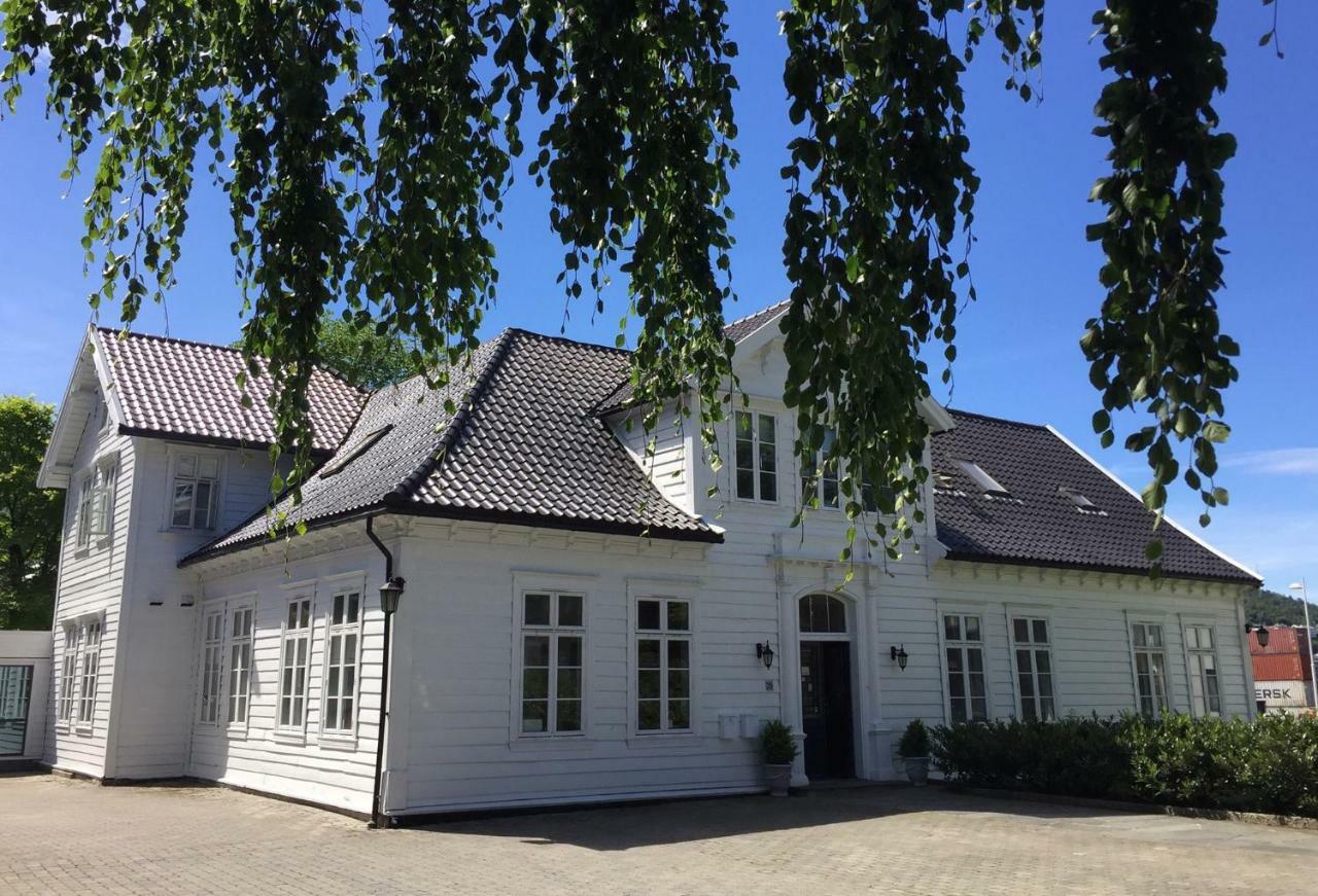 Big Central With Parking Apartamento Bergen