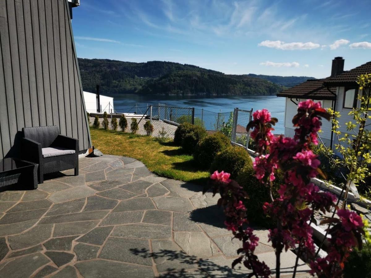 Apartment Bjornestrand Fjordside View *