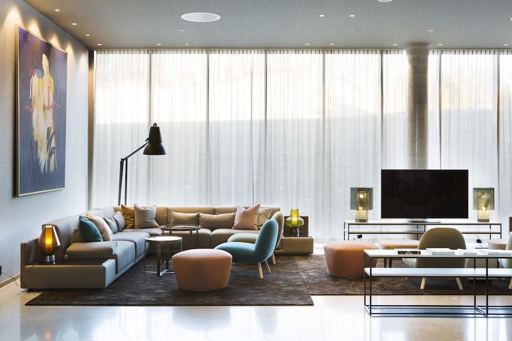 Hotel Comfort Hotel Bergen Airport 3*