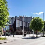 Nydelig Toppleilighet Med Terrasse Midt I Sentrum