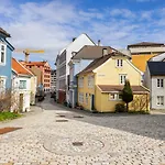 Urban Retreat, Gateway To Bergen