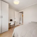 Apartment With 2 Bedrooms And Balcony