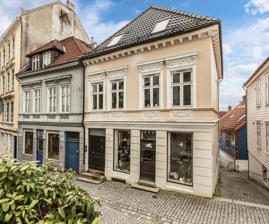 Full Of Charm Apartment Bergen