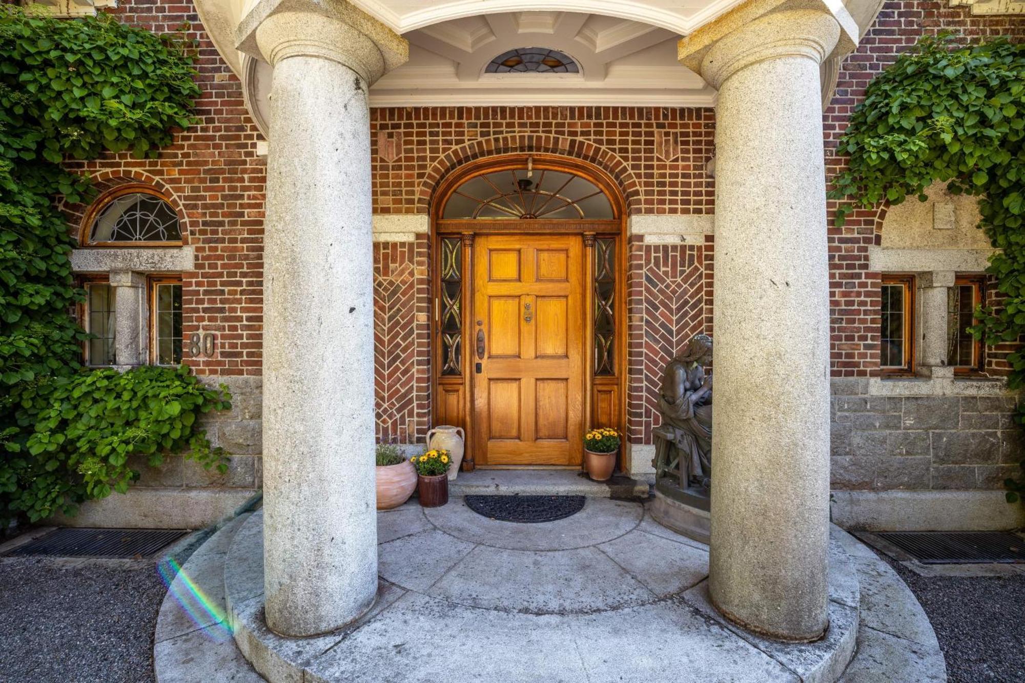 Unique Victorian With Private Coastline *