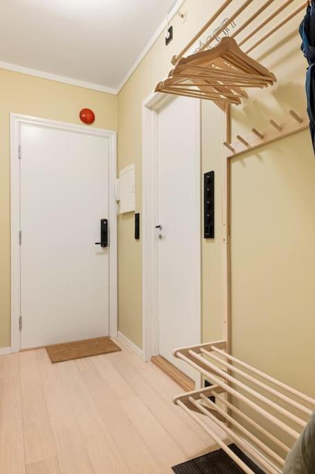 Leilighet Fresh Apartment, A Short Walk From Bryggen