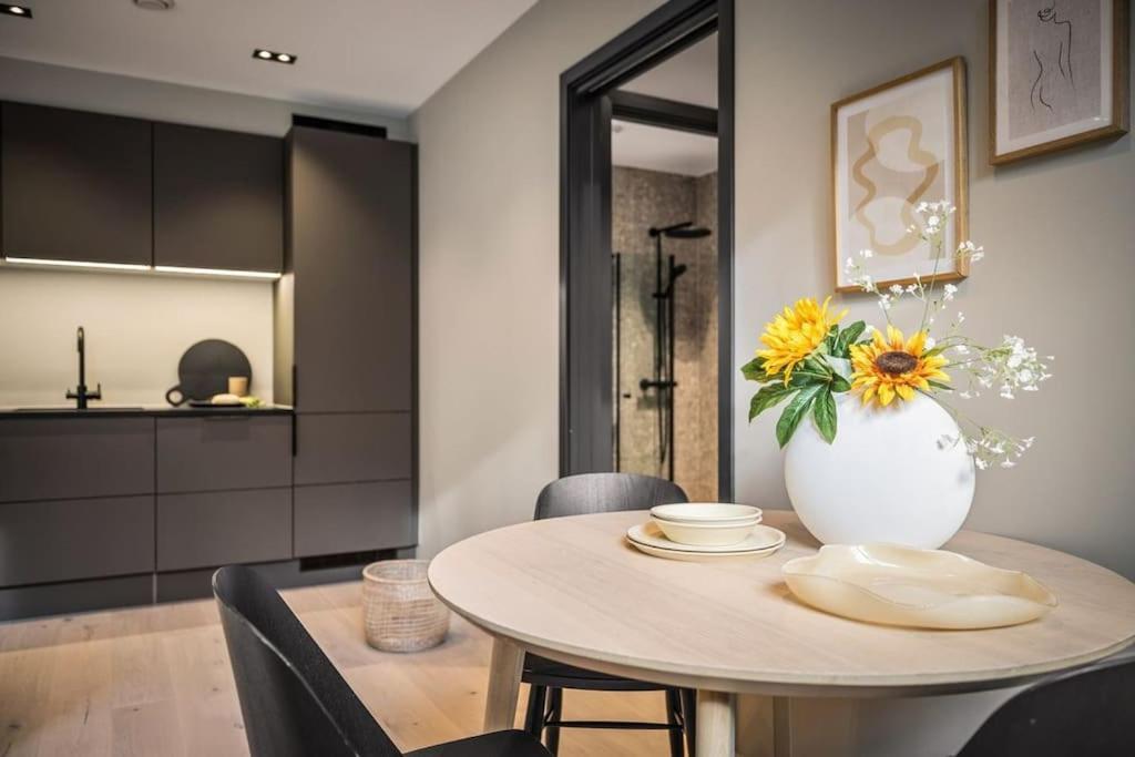 L Luxurious Hideaway In Centrum *