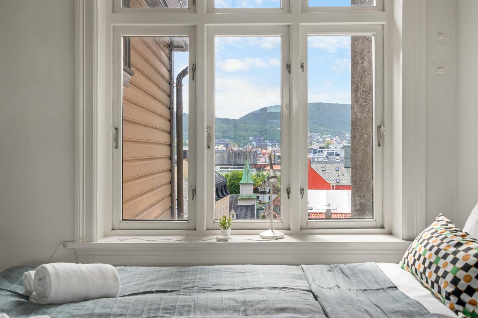 Apartment Charming With Stunning Views! Bergen
