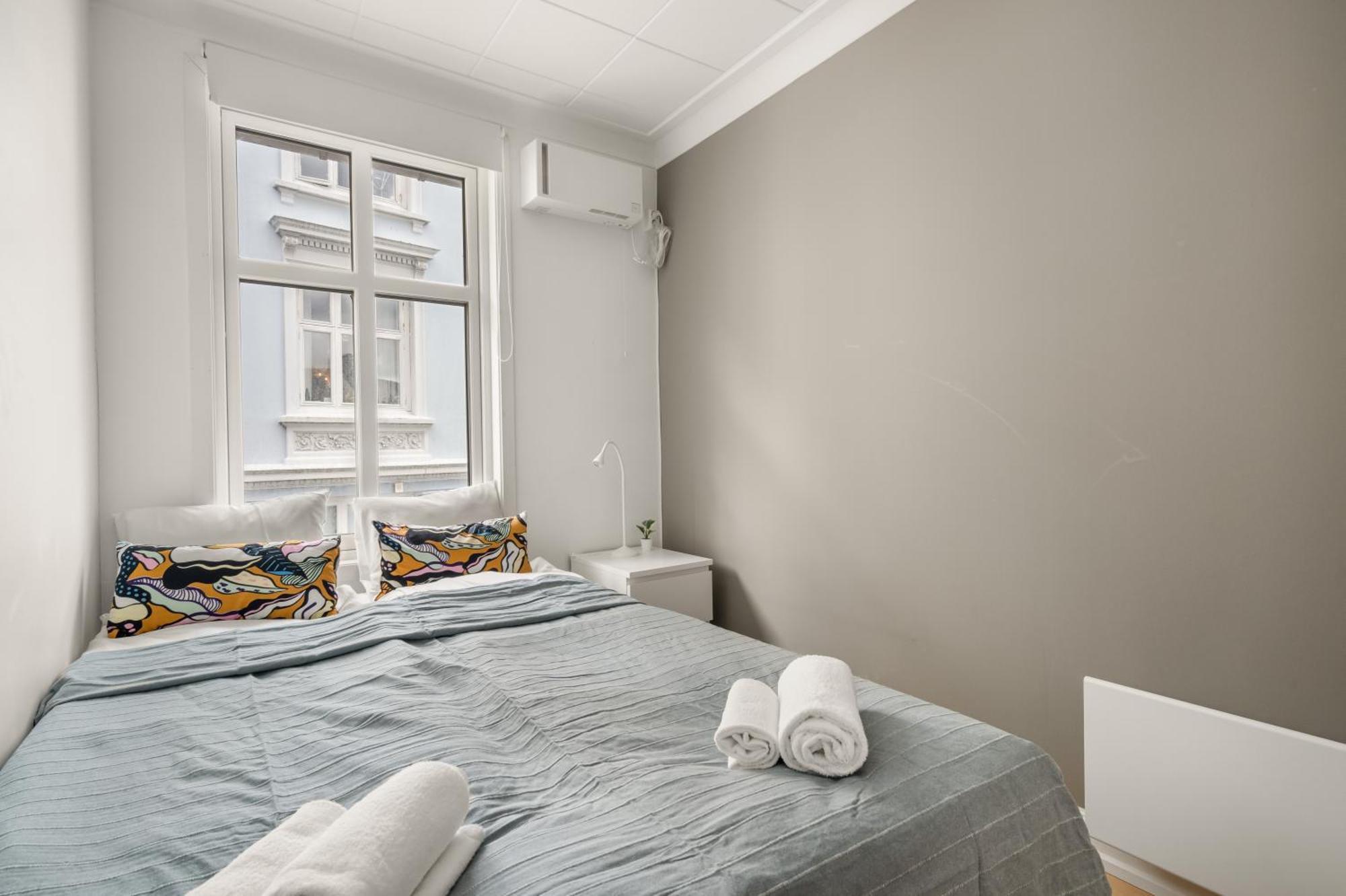 Charming With Stunning Views! * Bergen