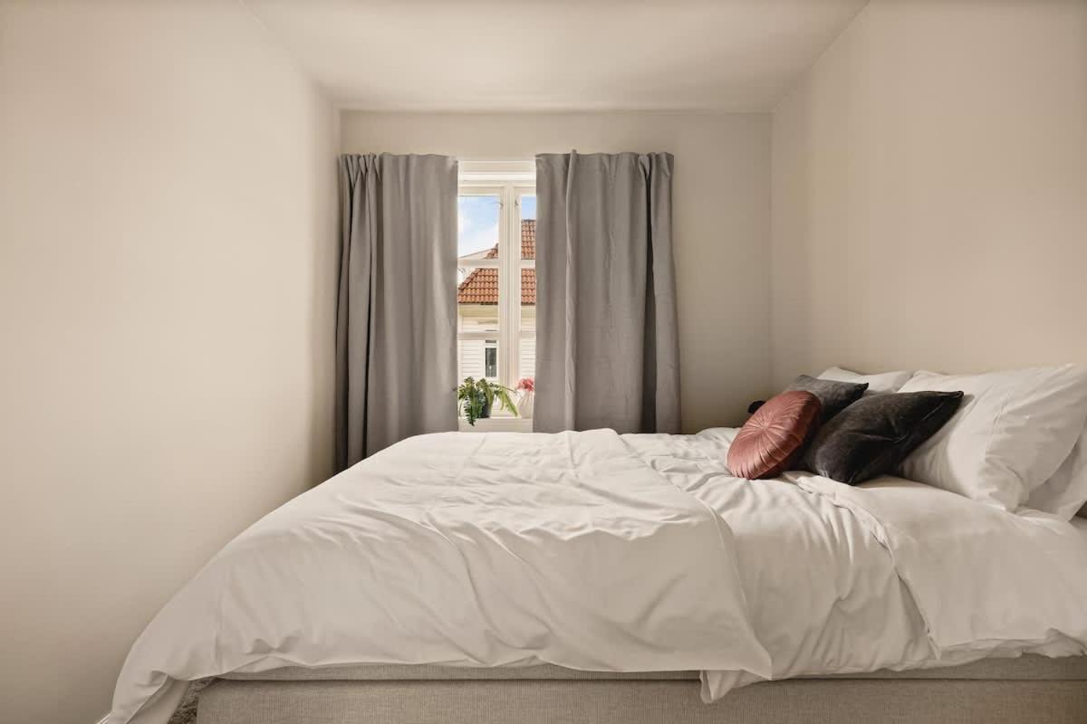 Rose I 1890 - 2024 Reno I 15 Min To Bryggen *