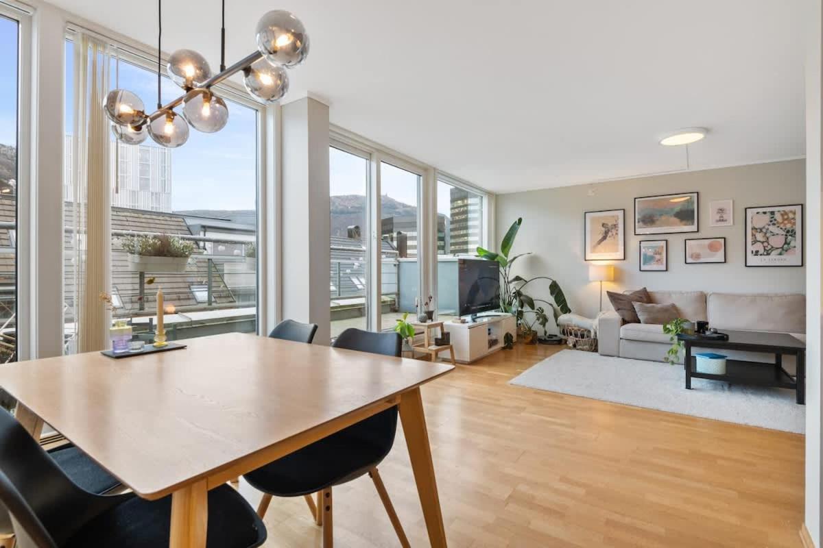 Dinbnb L Elevator - 18spm Balcony - 2 Min To Train Apartment Bergen