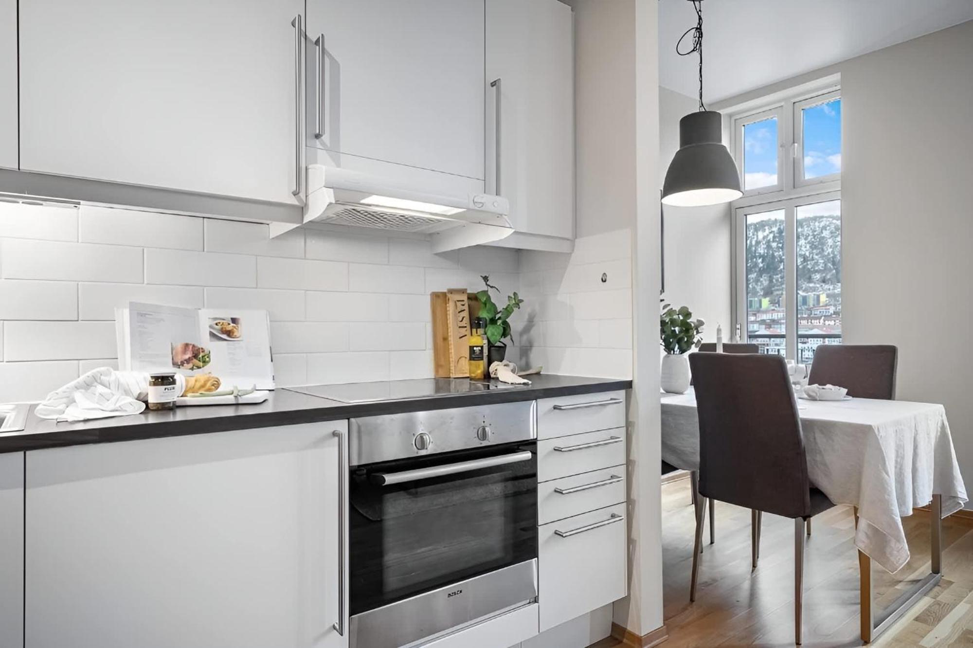 Stunning View - Cozy In Centre Apartment Bergen