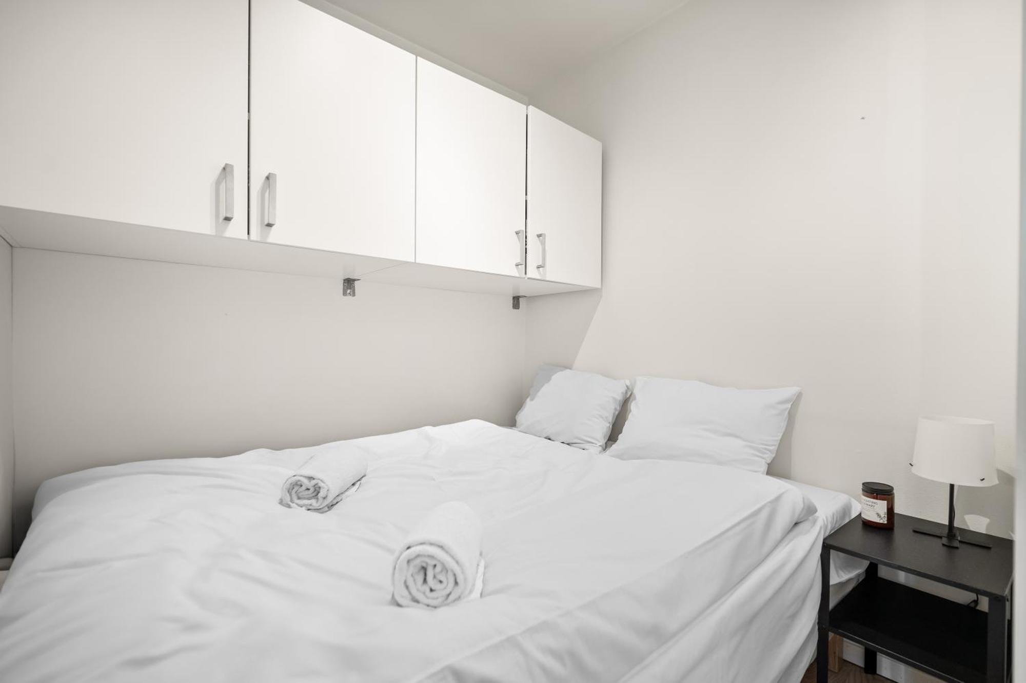 Apartment Beds I Right Behind Bryggen!