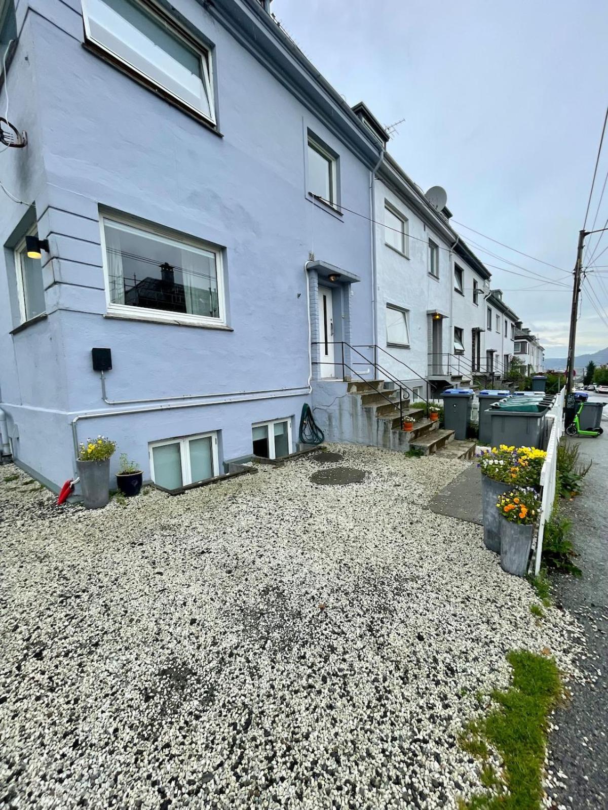 Private With A View And Garden - 12 Min From The Center Apartment *