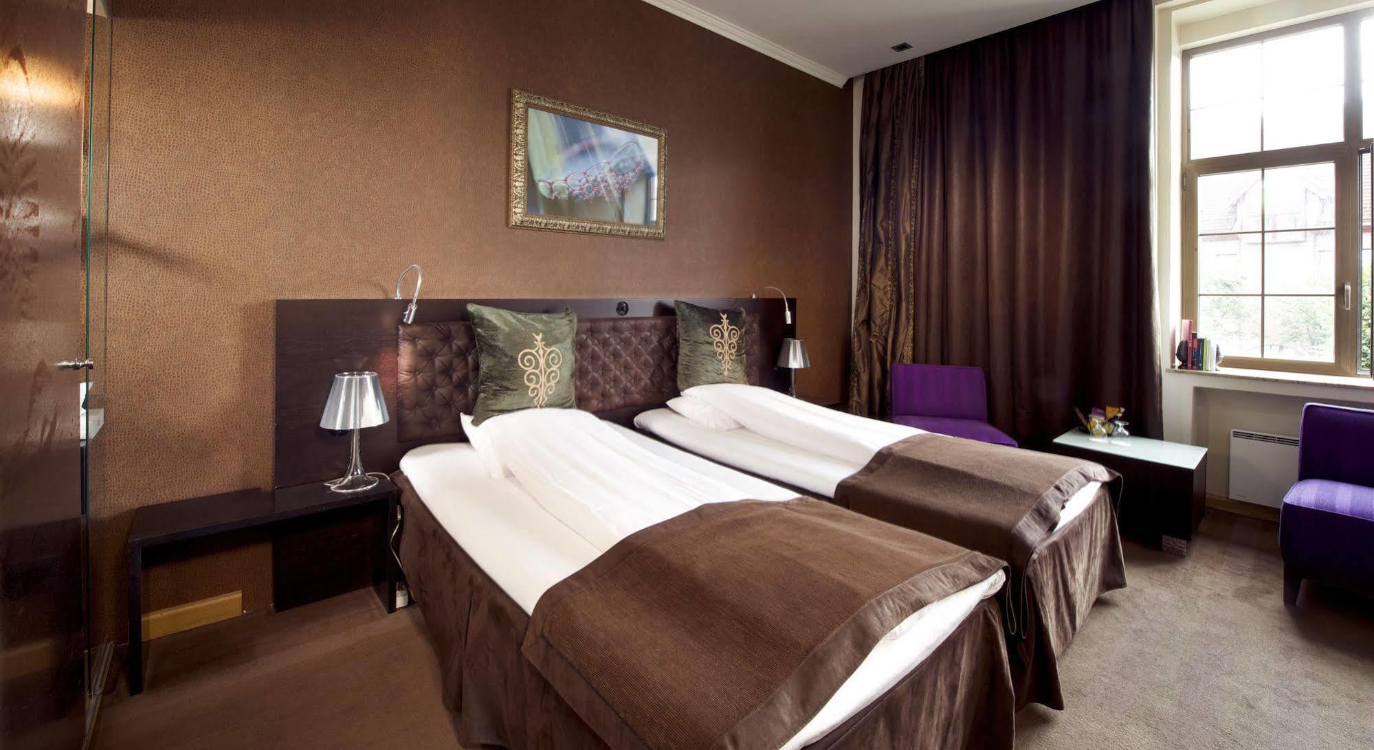 Havnekontoret Hotel 4*