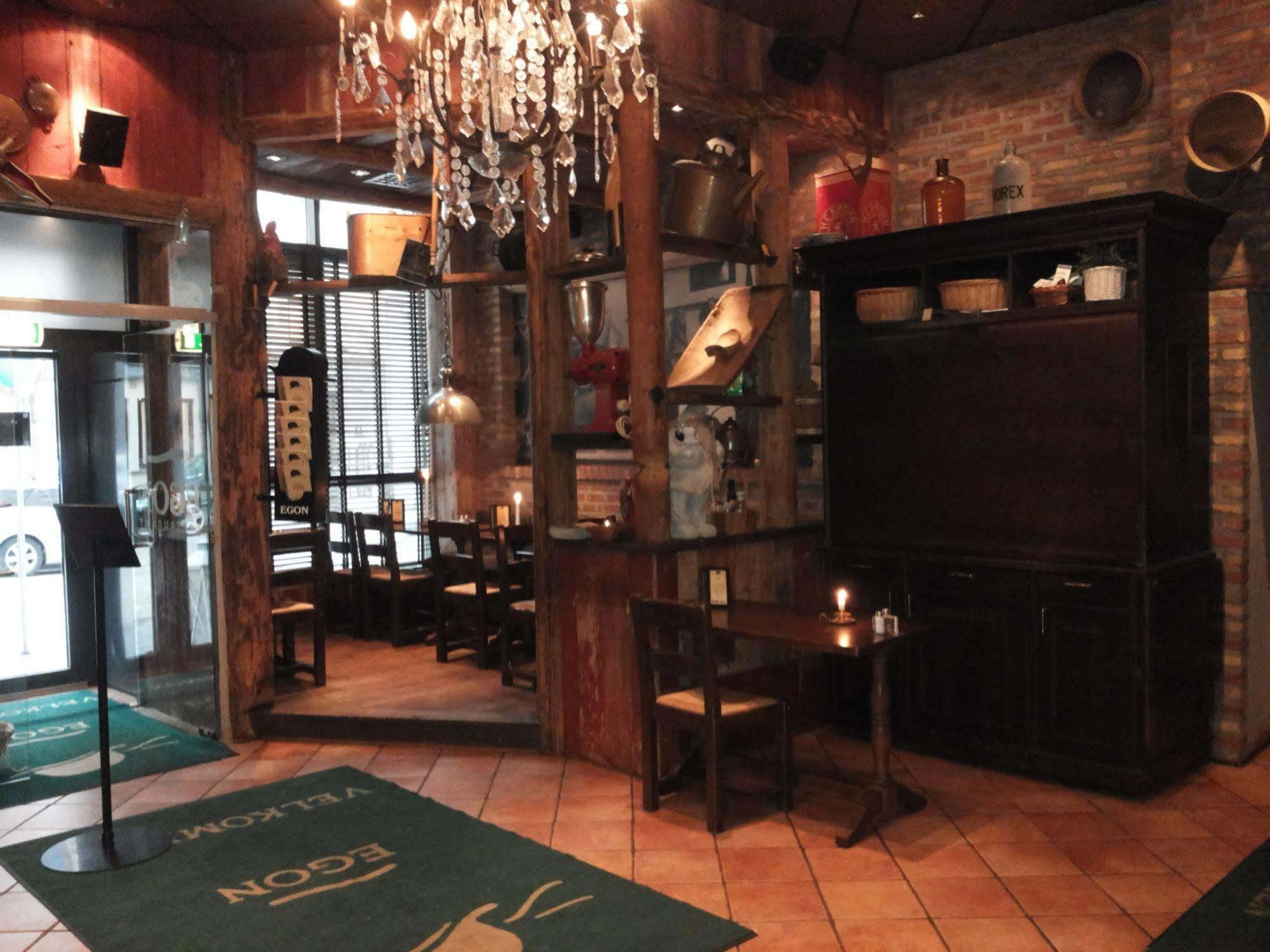 Hotel Thon Bristol, 4*