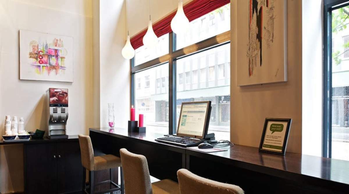 Comfort Hotell 3*